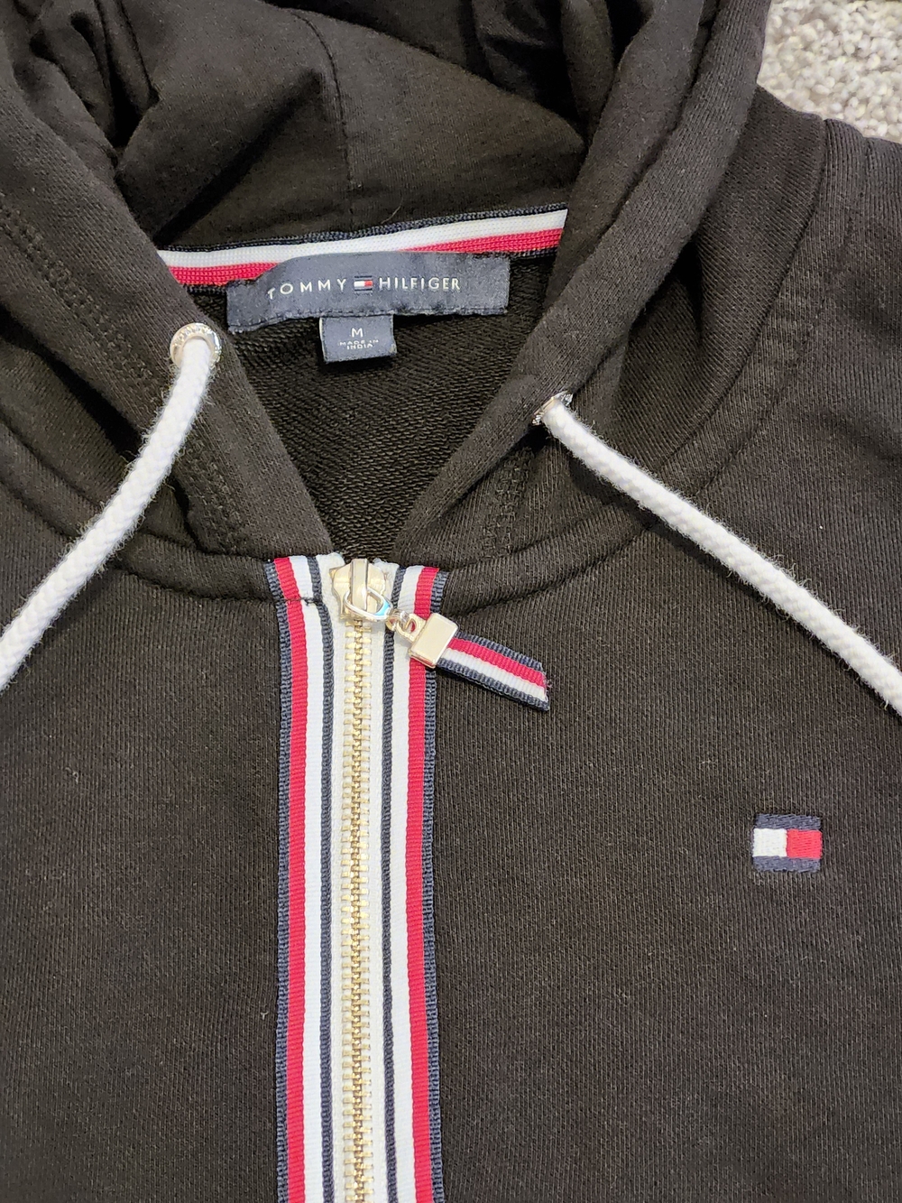Tommy Hilfiger Sweater Black Signature Trim Medium Long Sleeve Cotton Basic Y2K